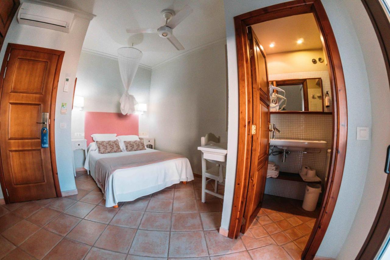 Hostal La Savina La Savina  Εξωτερικό φωτογραφία